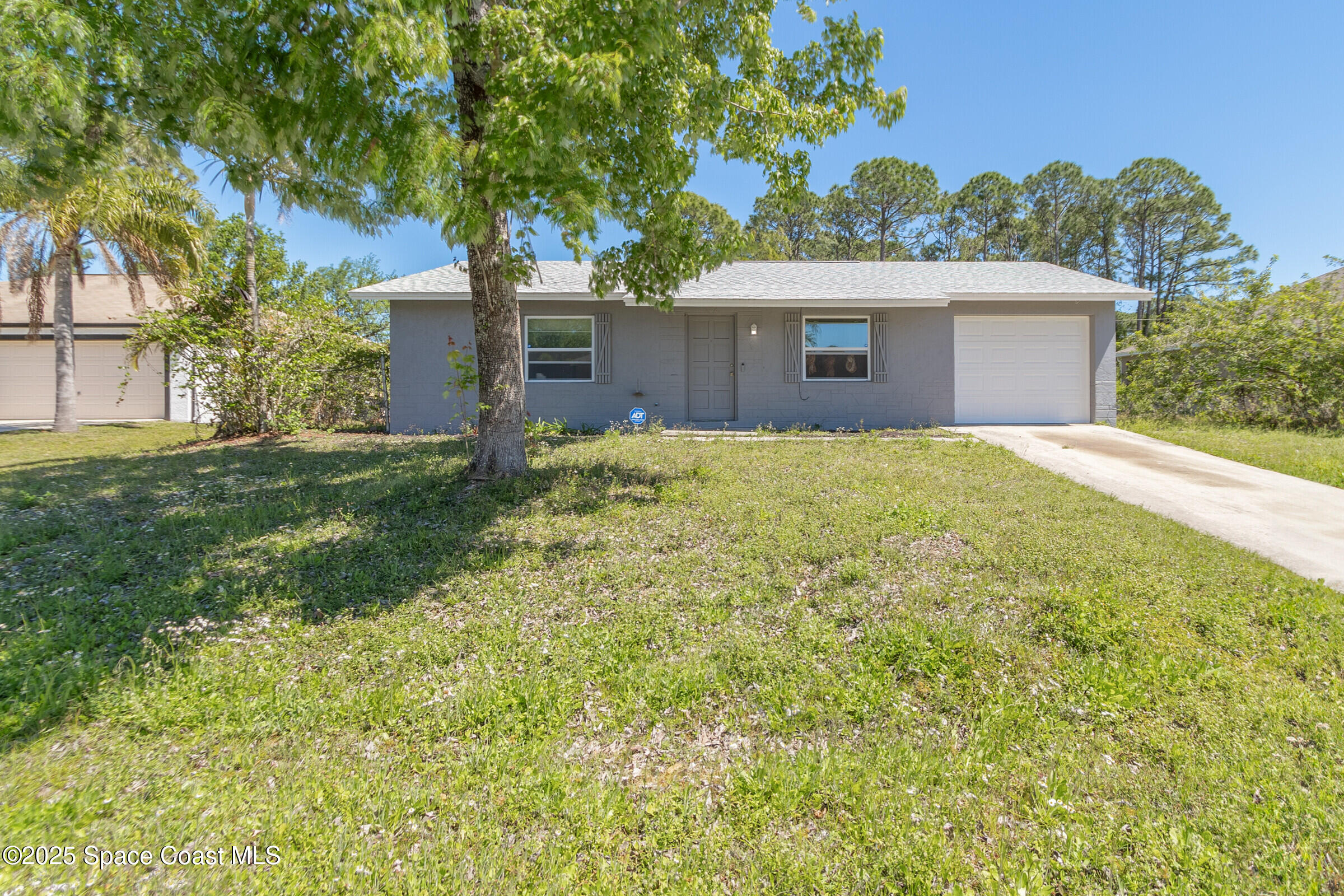 975 Commerce Road SE