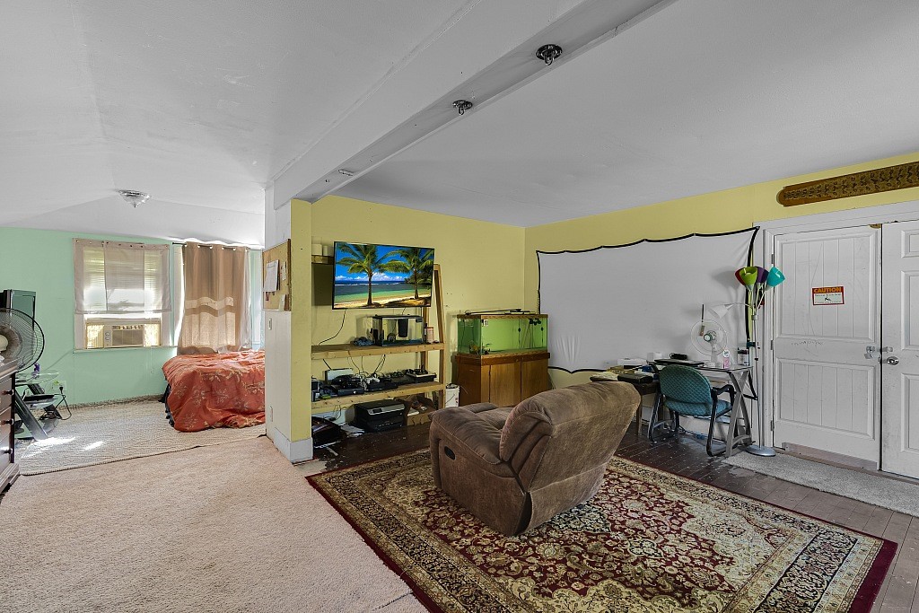 2103 17th Street