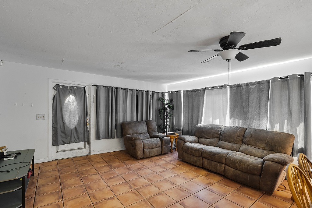 2103 17th Street