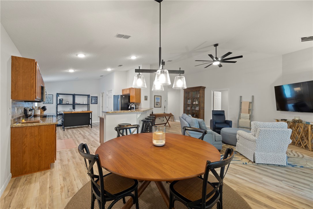 332 Sandcrest Circle