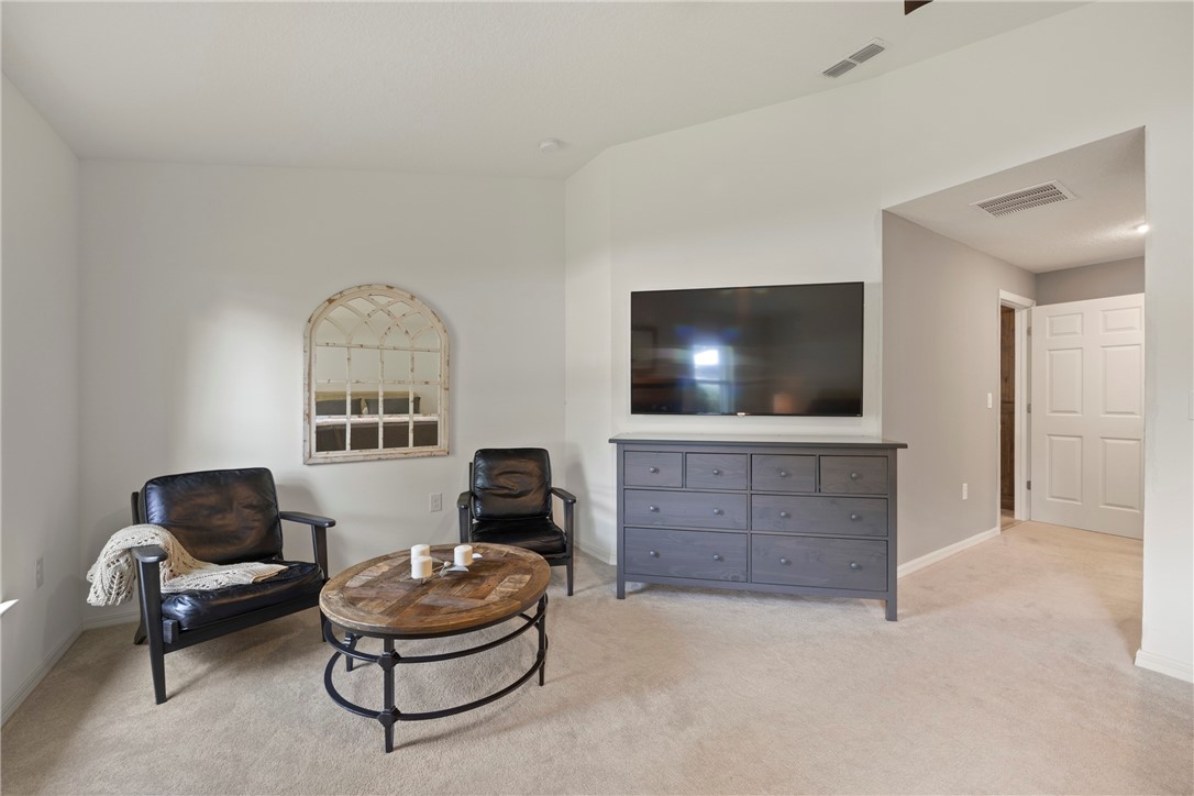332 Sandcrest Circle