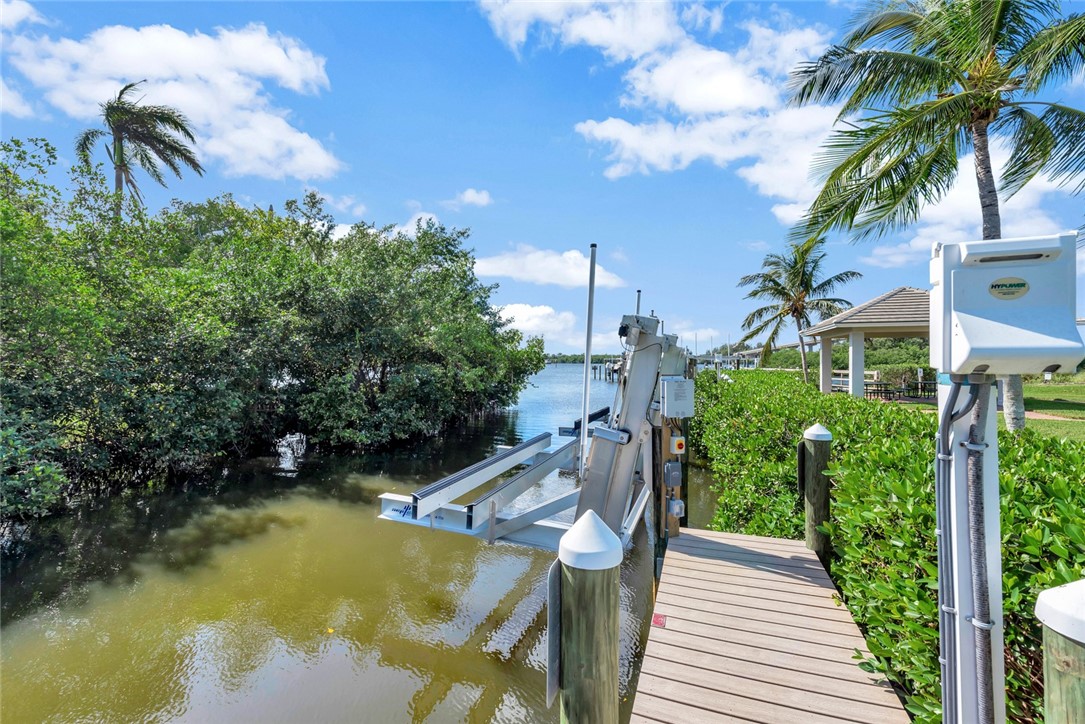 9223 Orchid Cove Circle