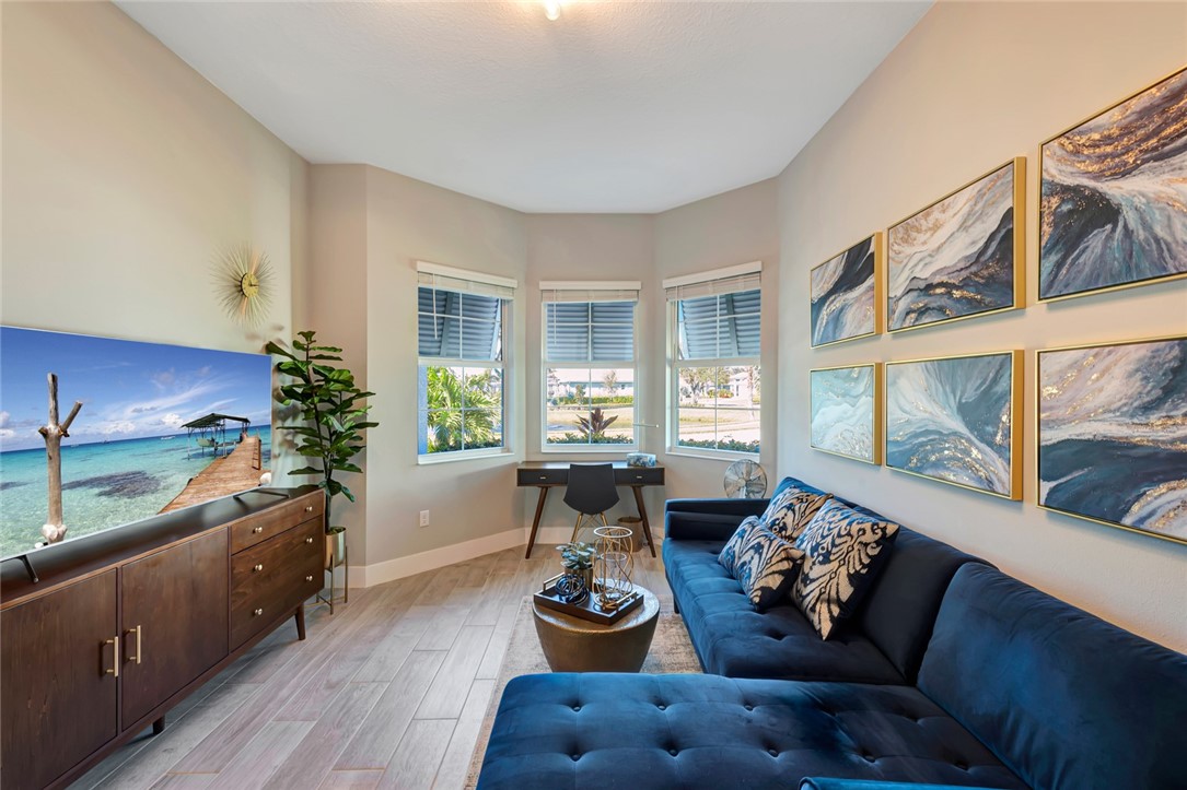 9223 Orchid Cove Circle