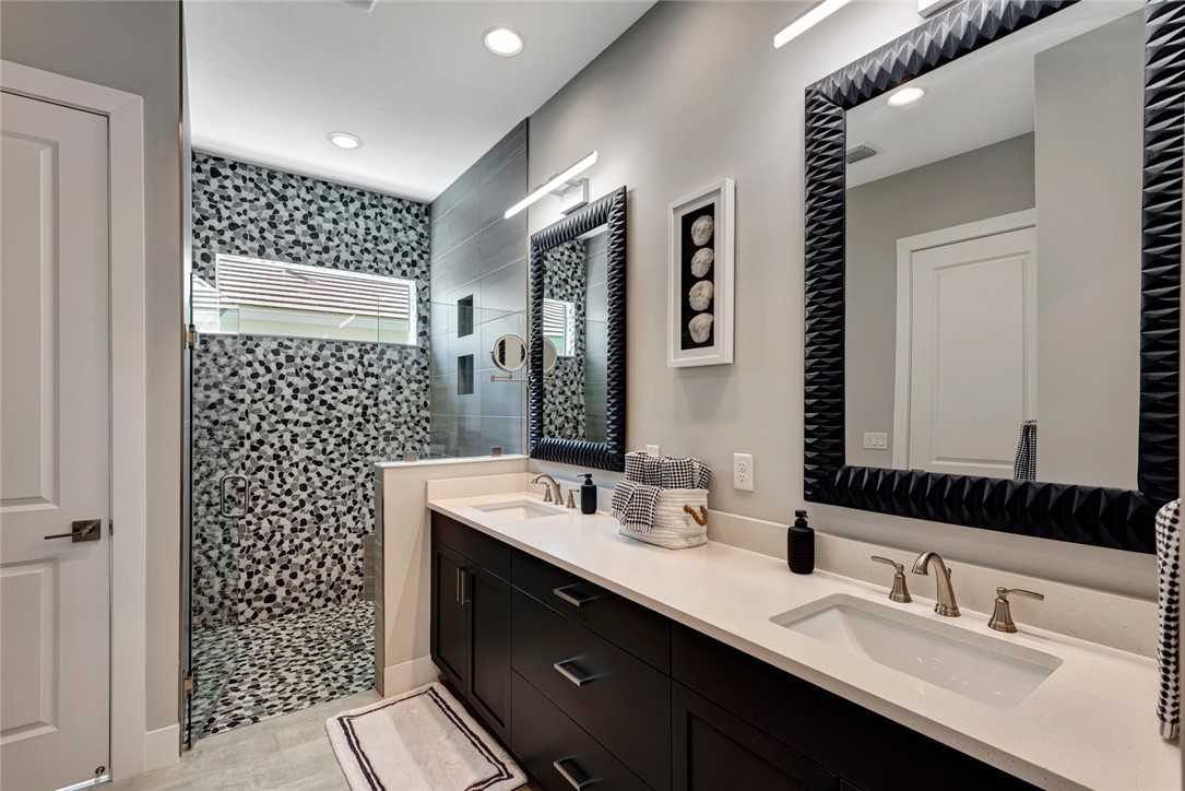 9223 Orchid Cove Circle