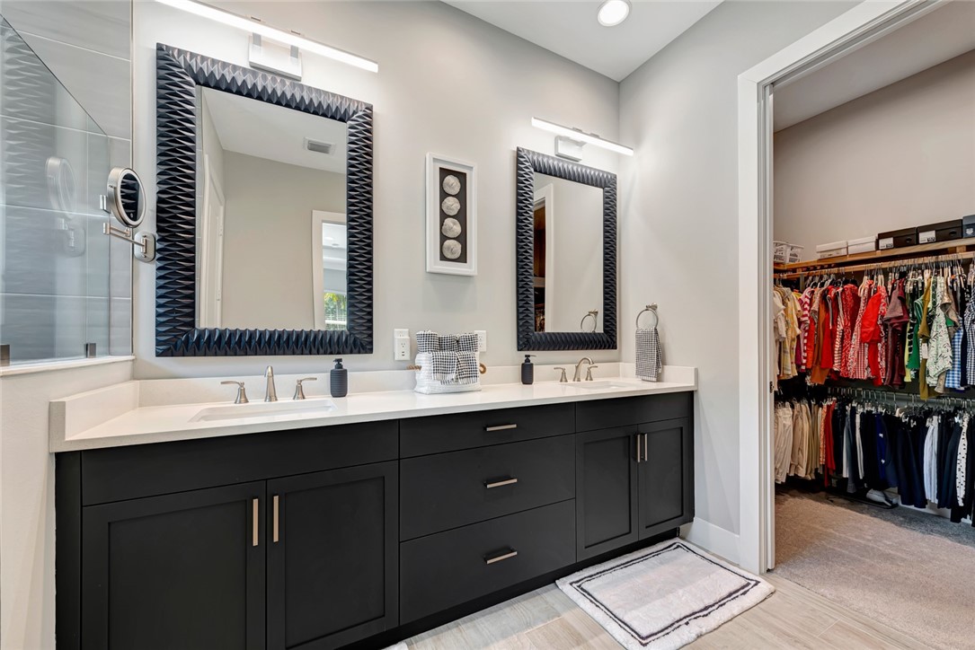 9223 Orchid Cove Circle
