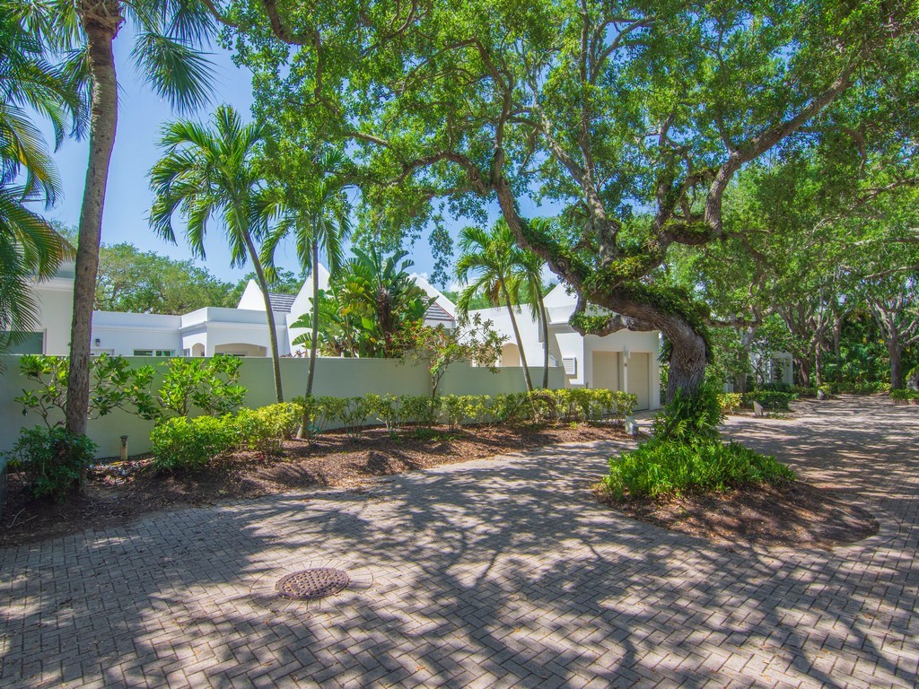 8405 Red Bay Court 8405