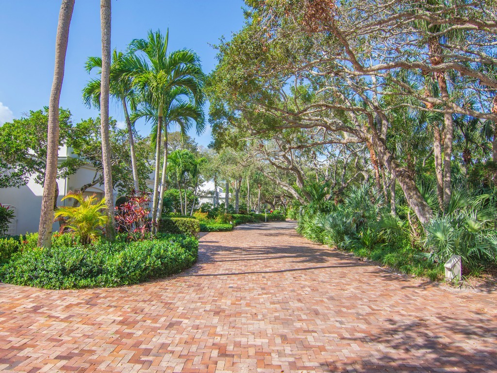 8405 Red Bay Court 8405