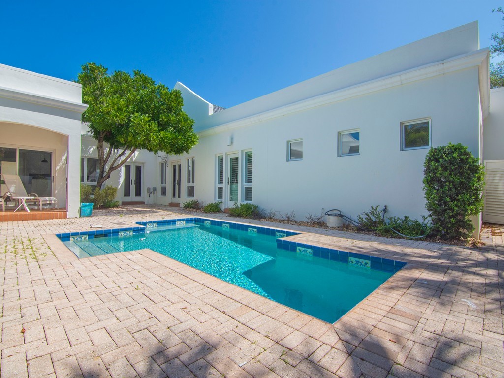 8405 Red Bay Court 8405