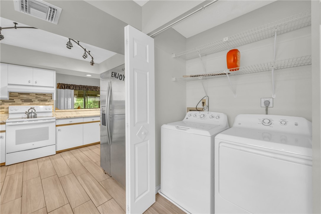 2125 Pine Creek Boulevard 204