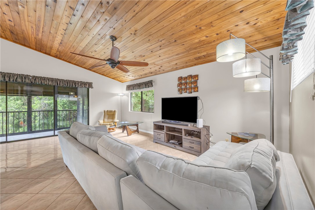 2125 Pine Creek Boulevard 204