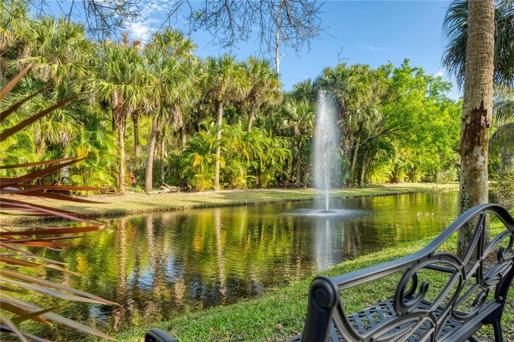 2125 Pine Creek Boulevard 204