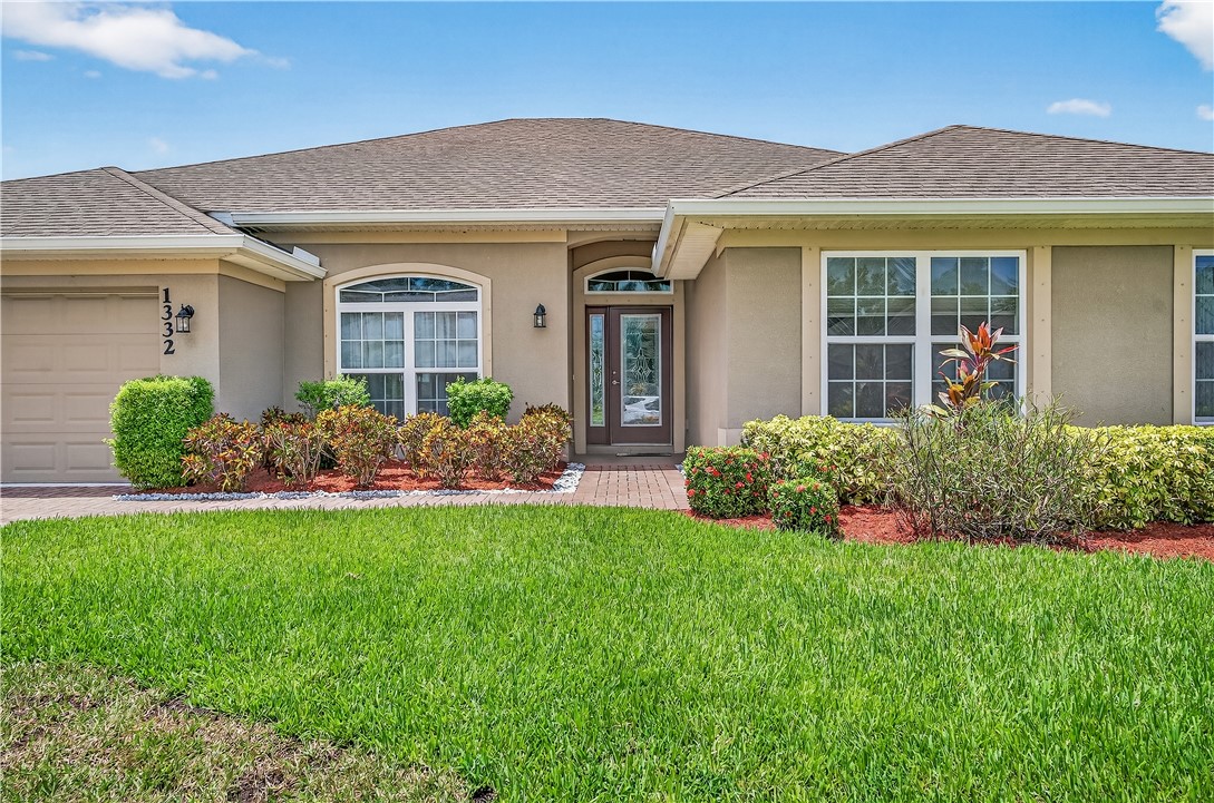 1332 Scarlet Oak Circle