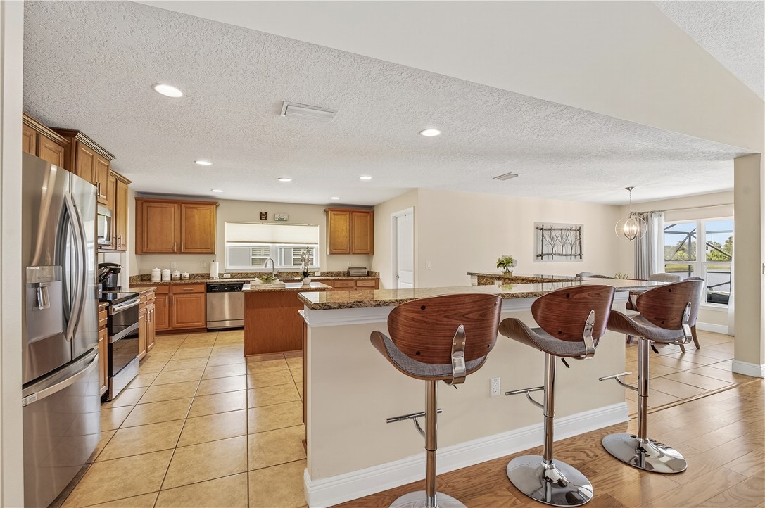 1332 Scarlet Oak Circle