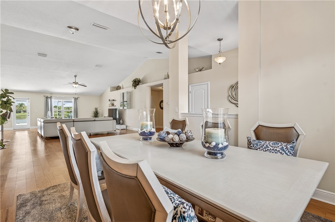 1332 Scarlet Oak Circle