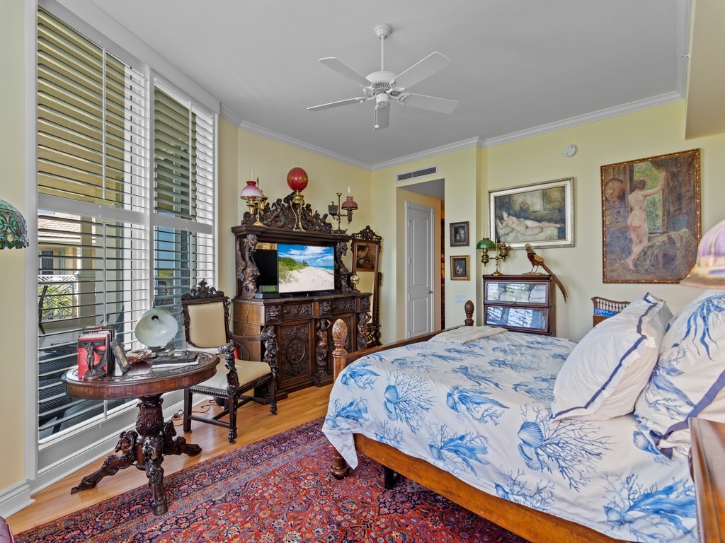 601 N Swim Club Drive PHB
