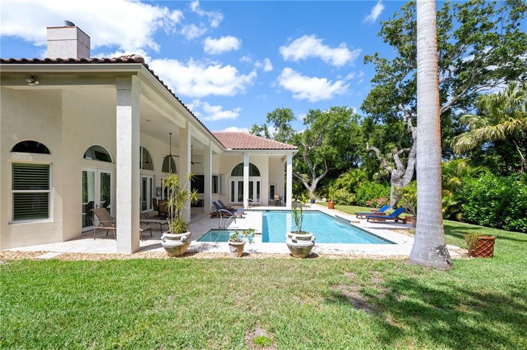 540 Marbrisa Drive