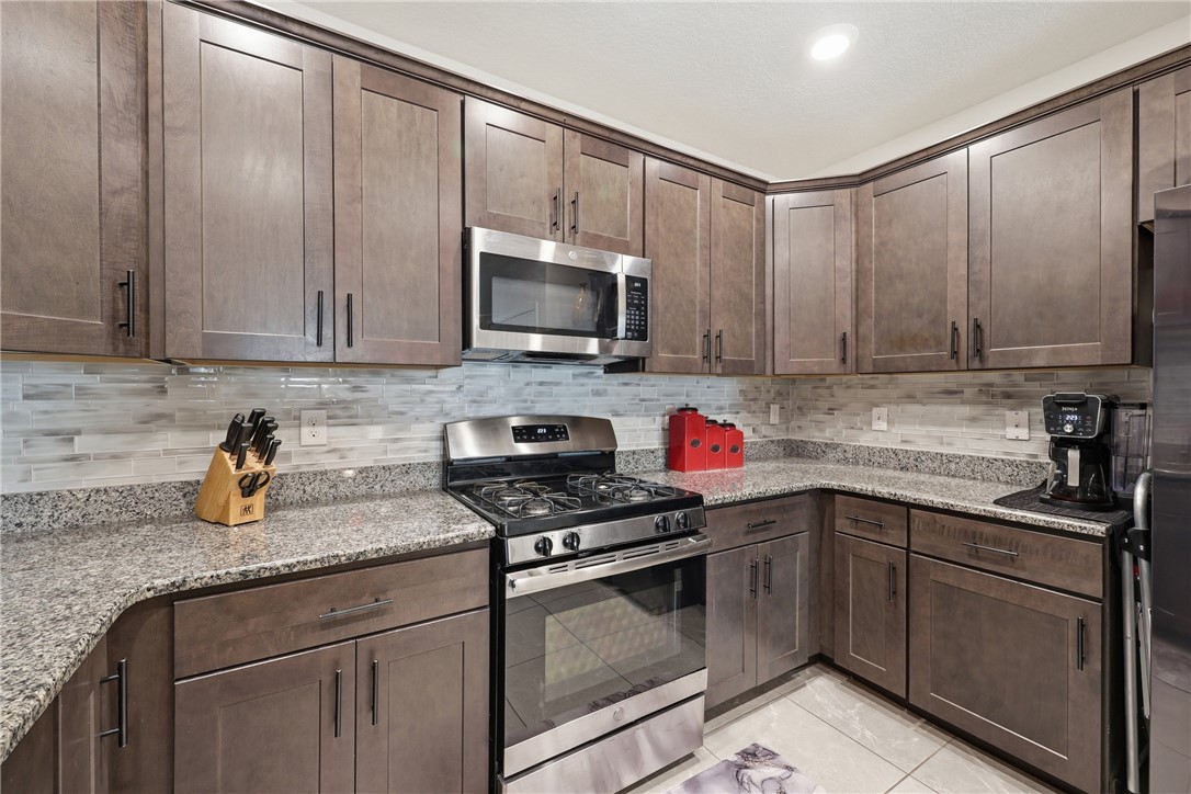 6140 Spicewood Lane