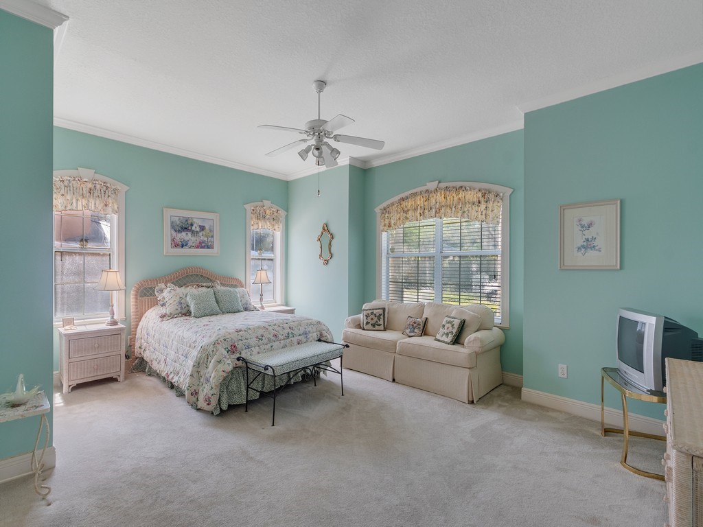 929 Turtle Cove Lane