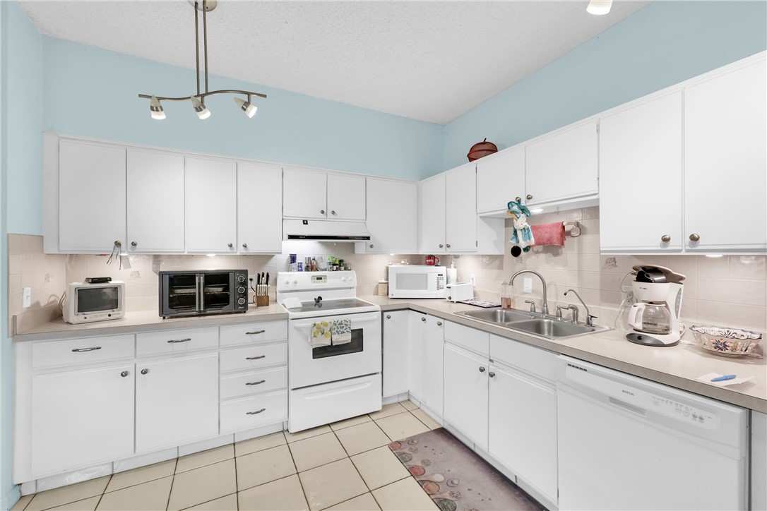 354 Garden Grove Parkway