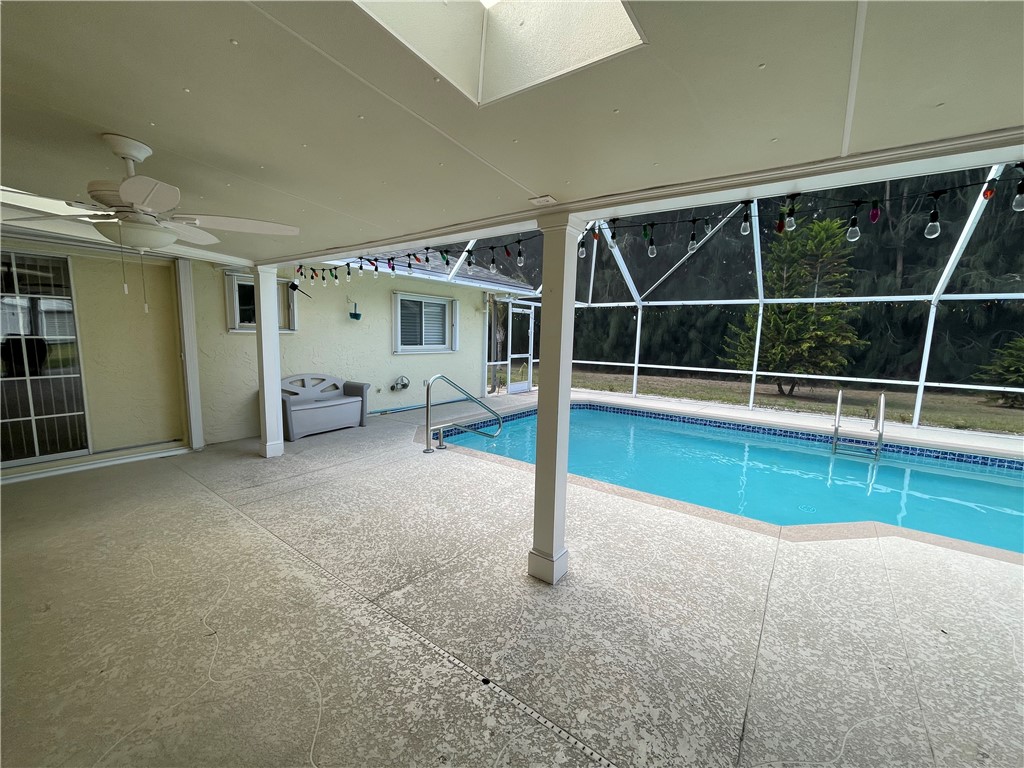 2235 10th Lane