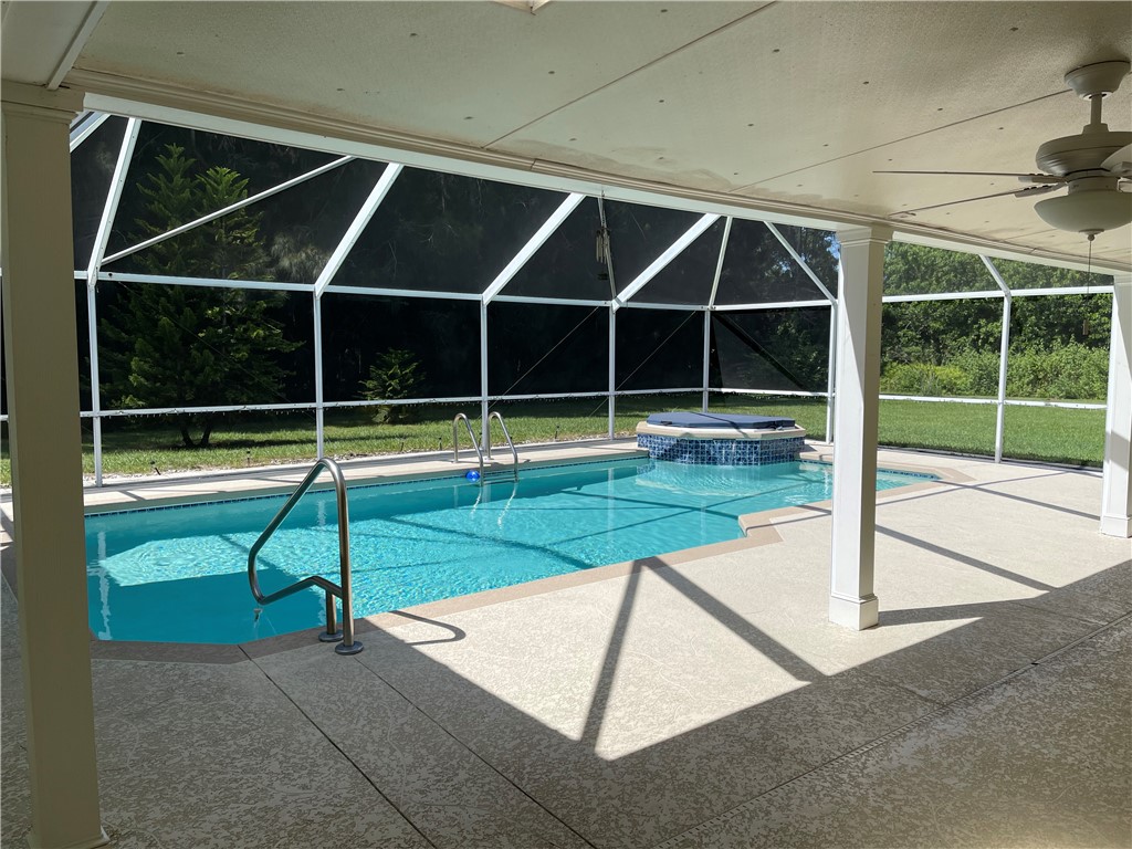 2235 10th Lane