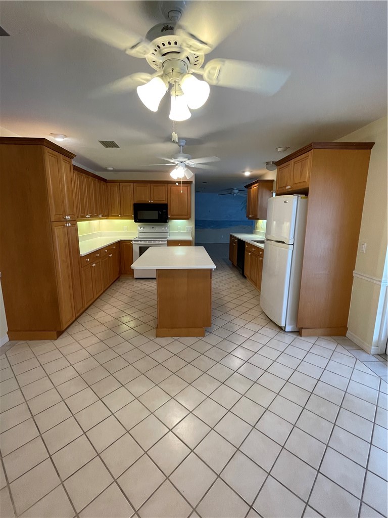2235 10th Lane