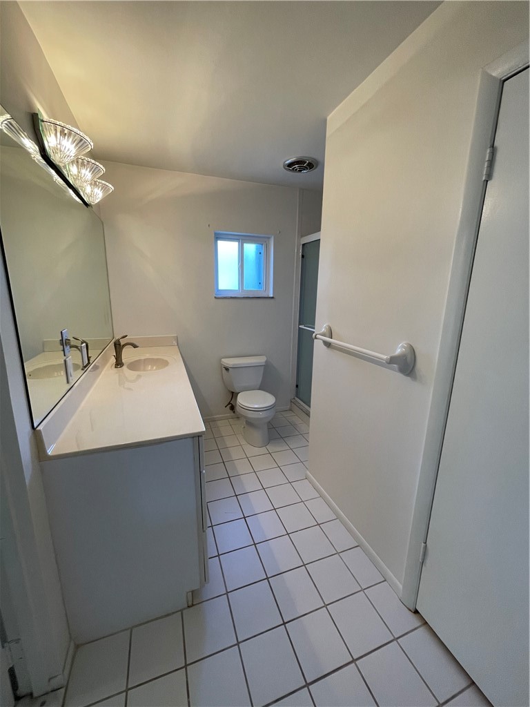 2235 10th Lane