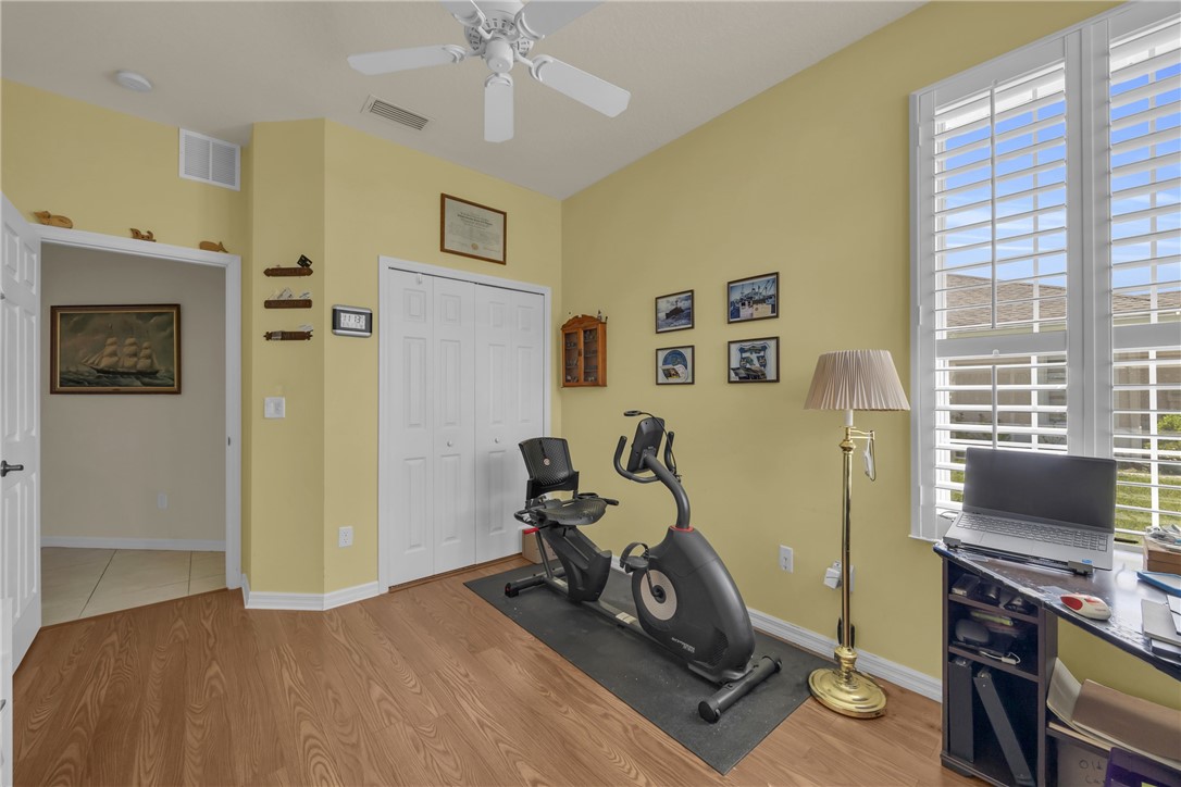 366 S Tangerine Square SW