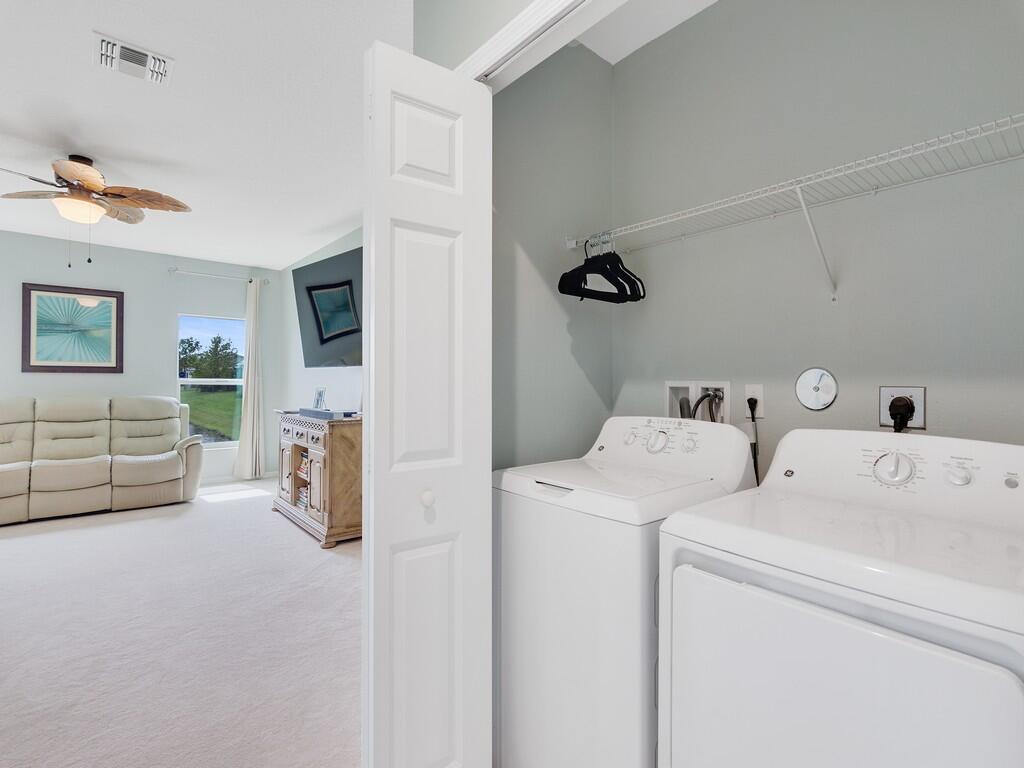 5317 Oakland Lake Circle