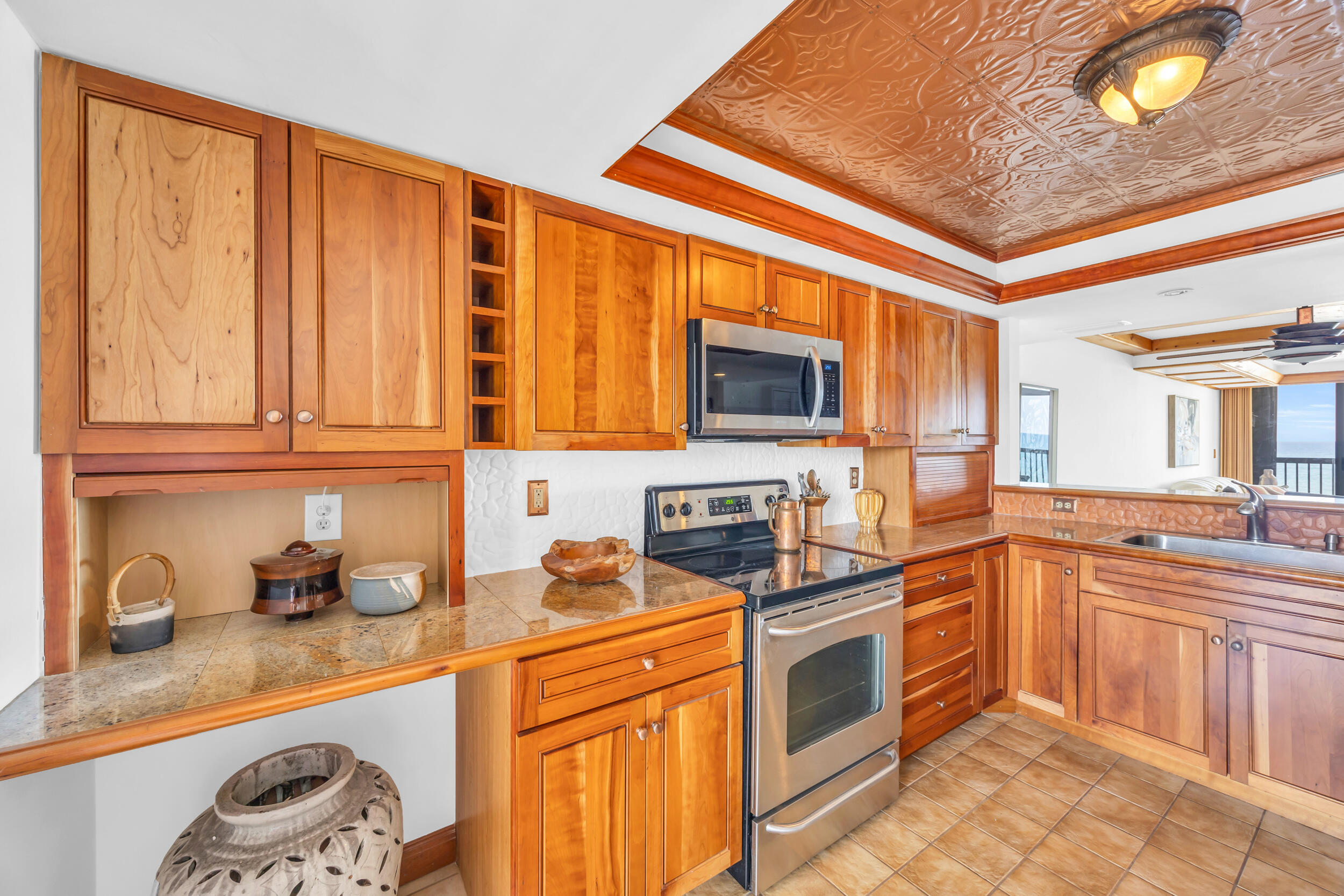 4141 Ocean Drive 502