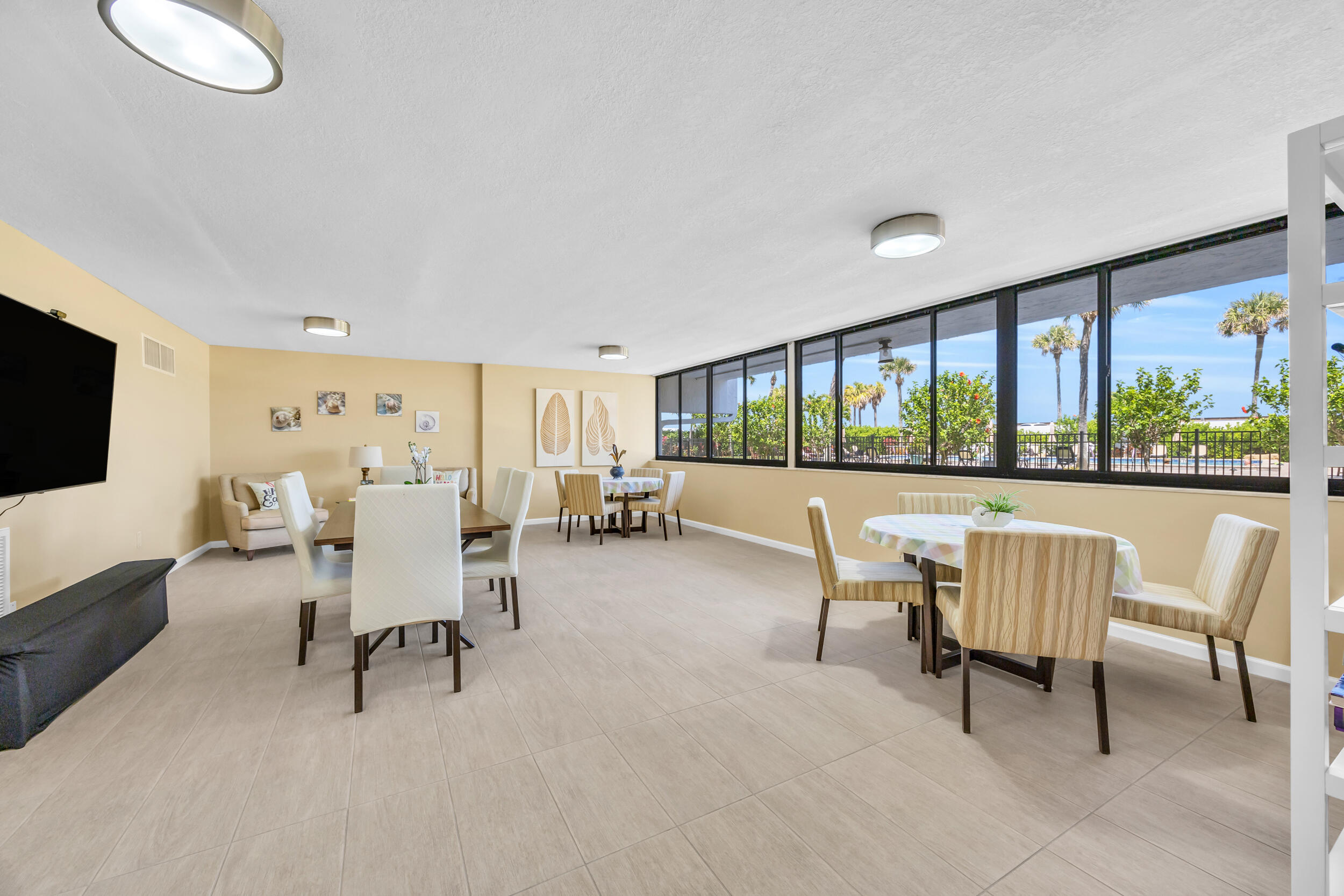 4141 Ocean Drive 502