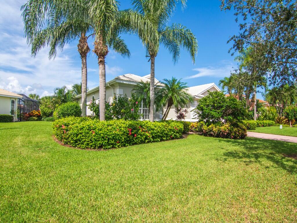 1384 W Island Club Square