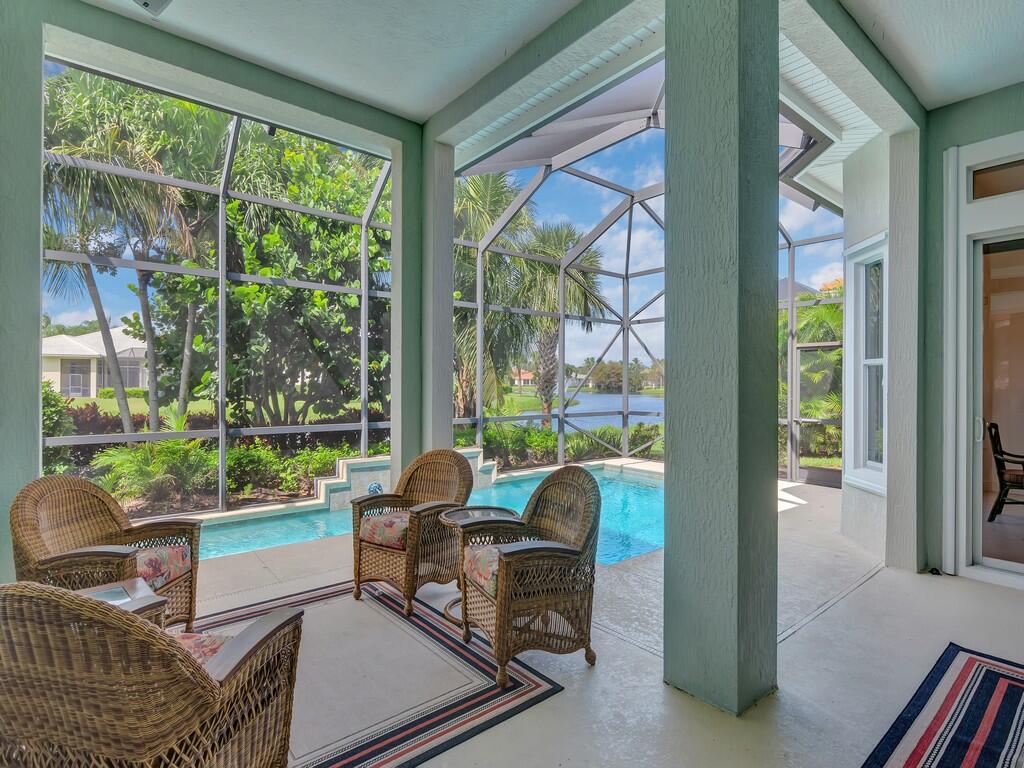1384 W Island Club Square