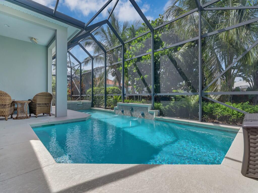 1384 W Island Club Square