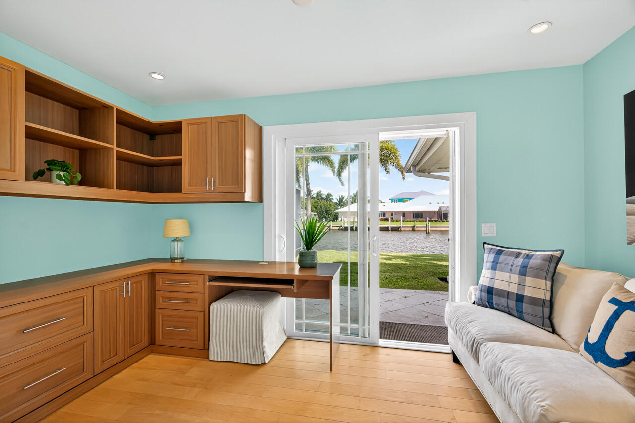 4 Sailfish Road
