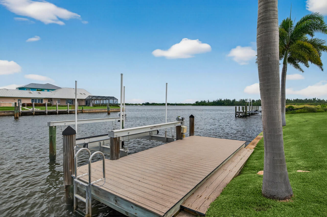 4 Sailfish Road