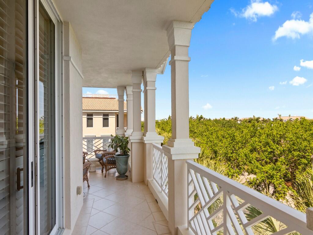 601 N Swim Club Drive Phb