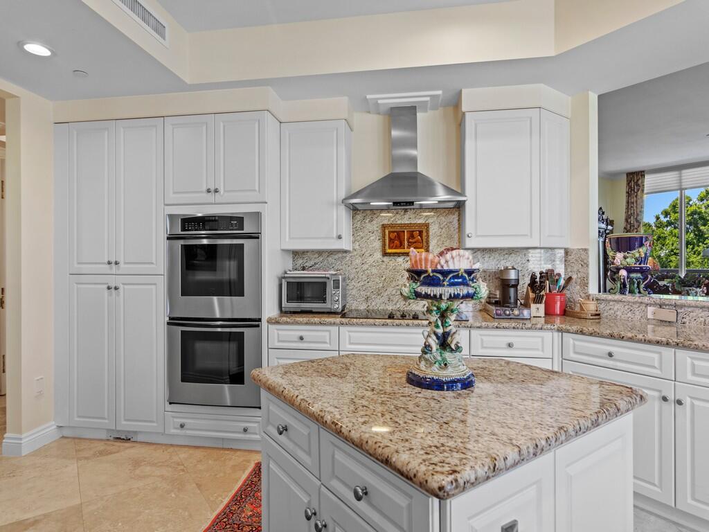 601 N Swim Club Drive Phb