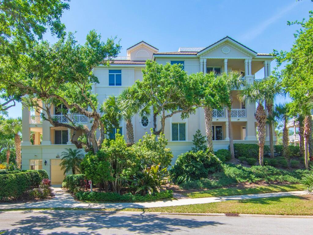 601 N Swim Club Drive Phb
