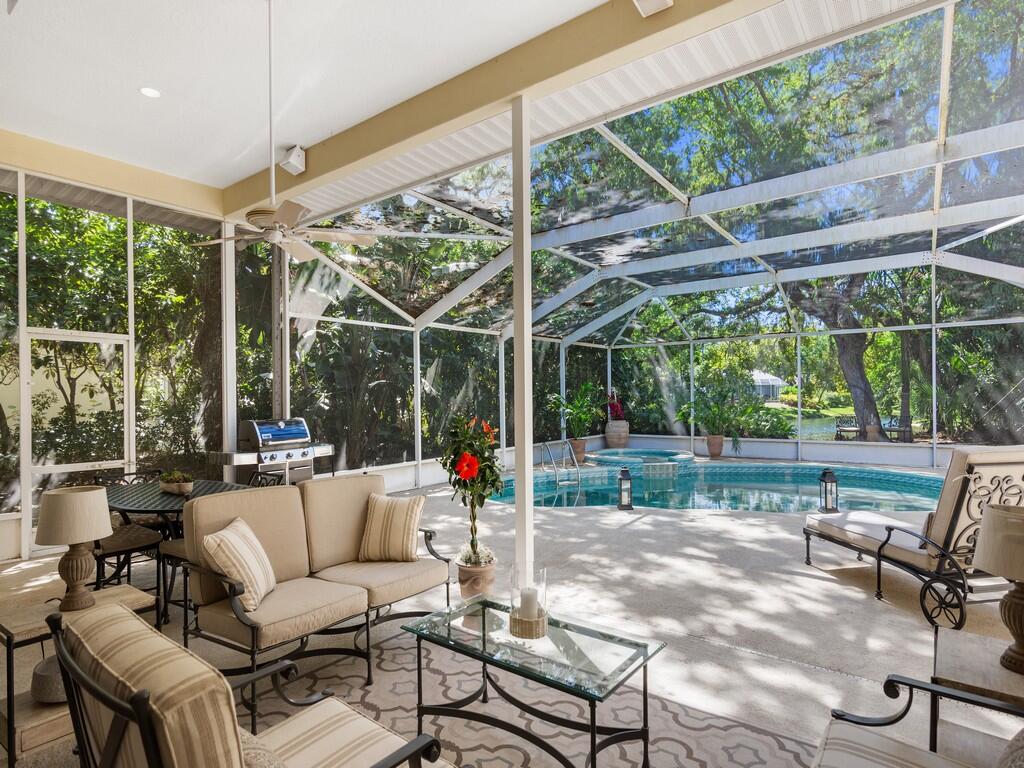 60 La Costa Court