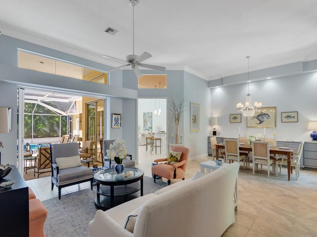 60 La Costa Court