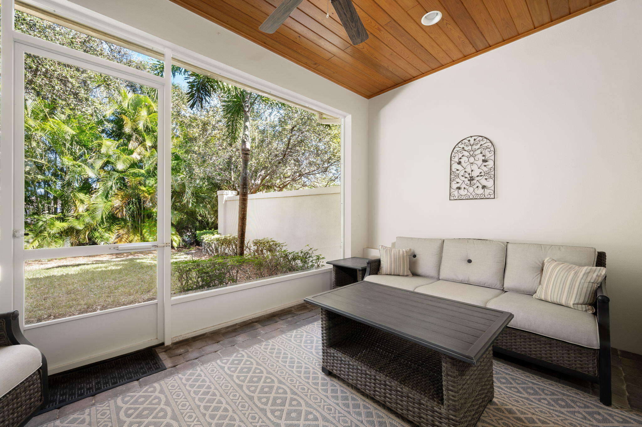 100 Palm Island Lane