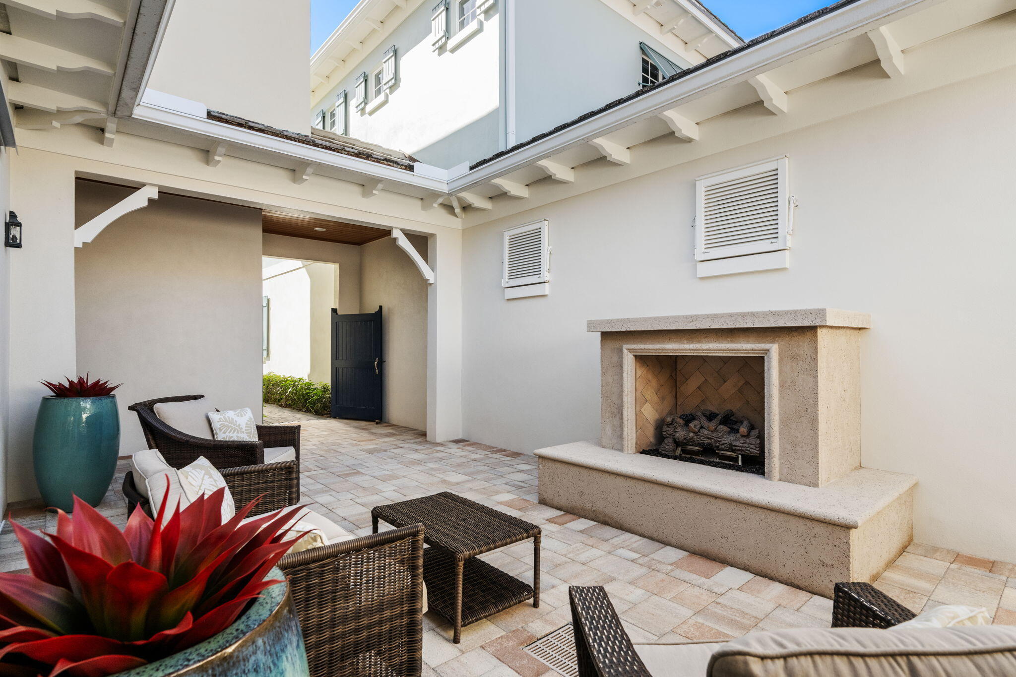 100 Palm Island Lane