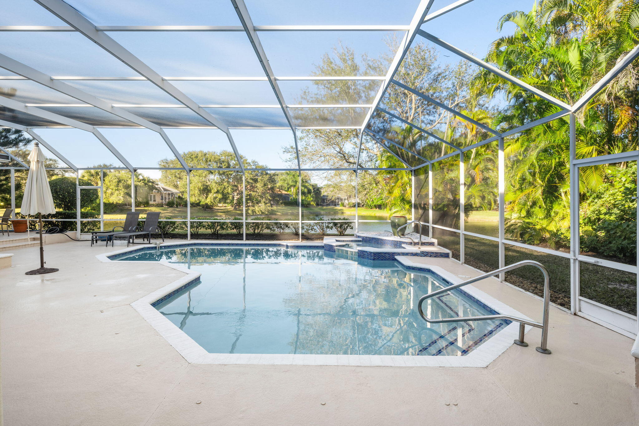 690 Marbrisa River Lane