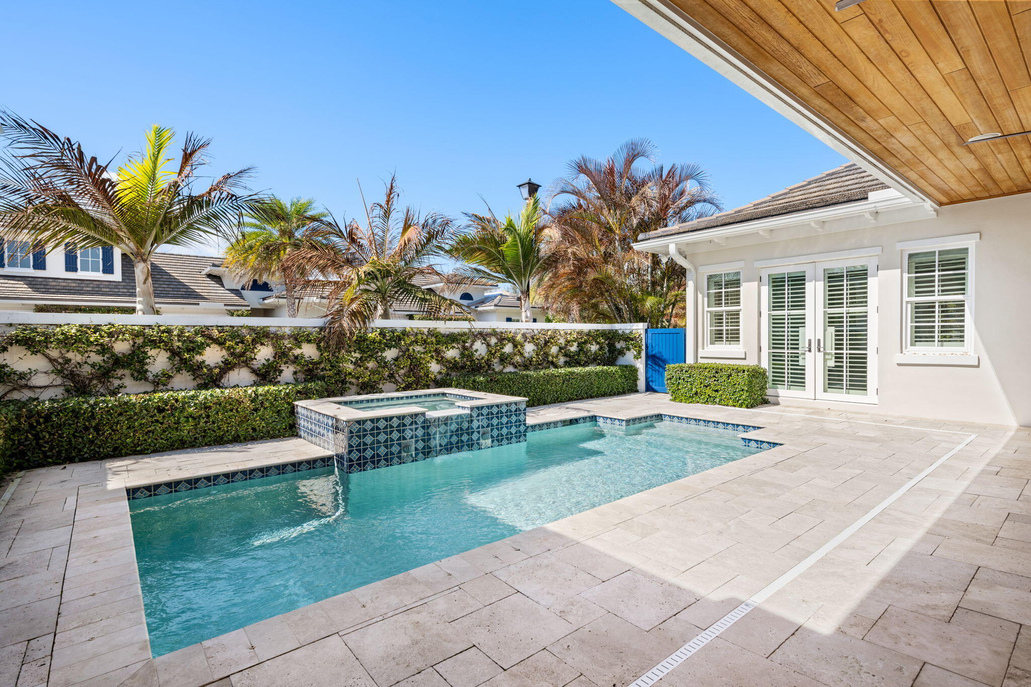 40 White Orchid Way