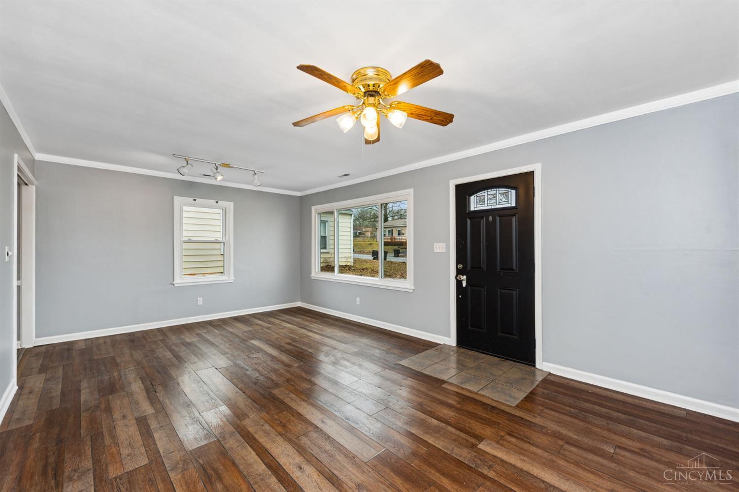 2412 Findlater Court