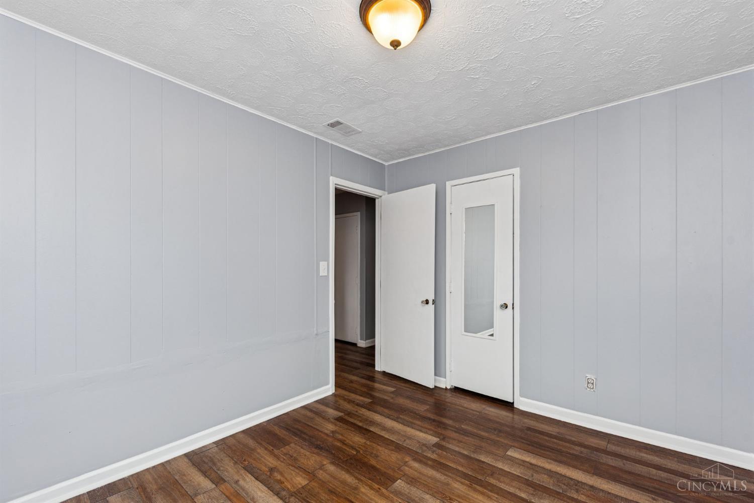 2412 Findlater Court