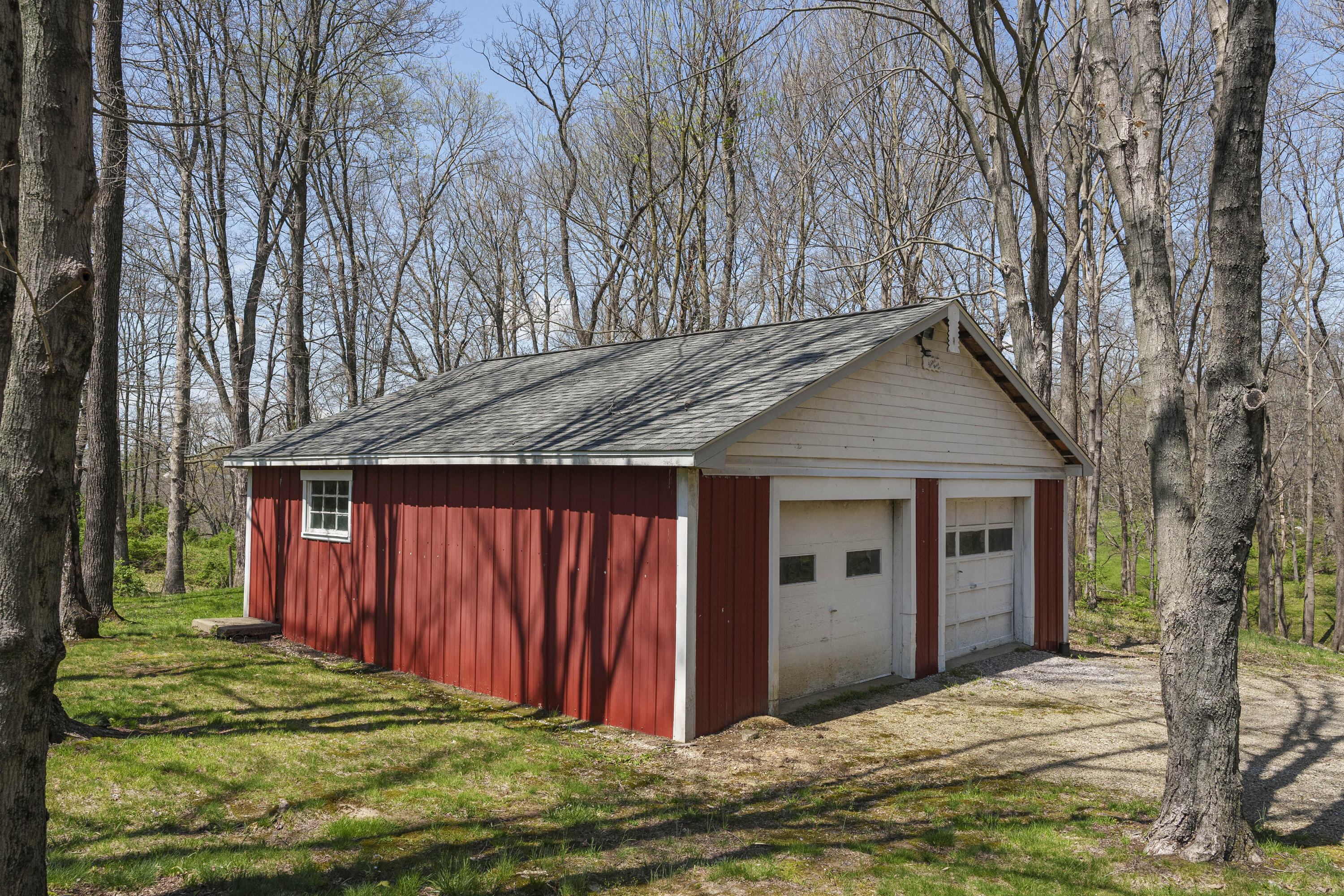 4452 Oliver Road
