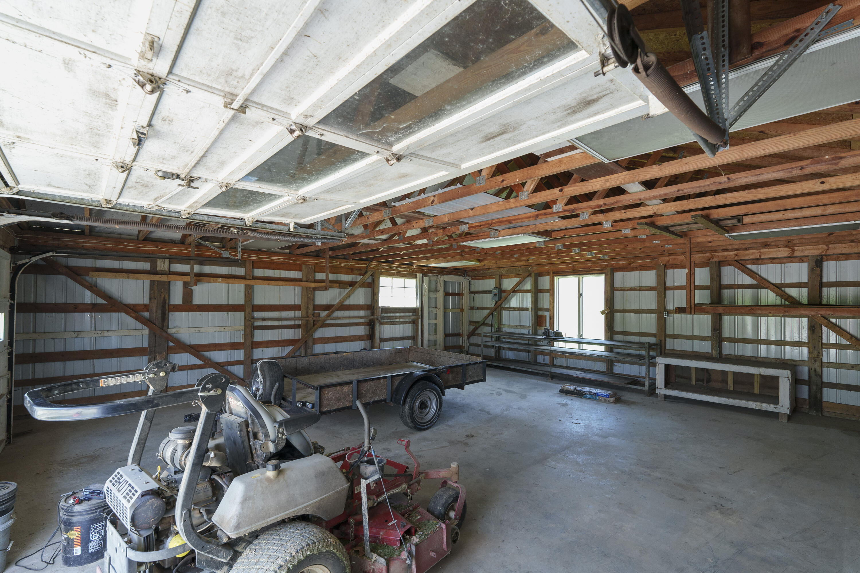 4452 Oliver Road