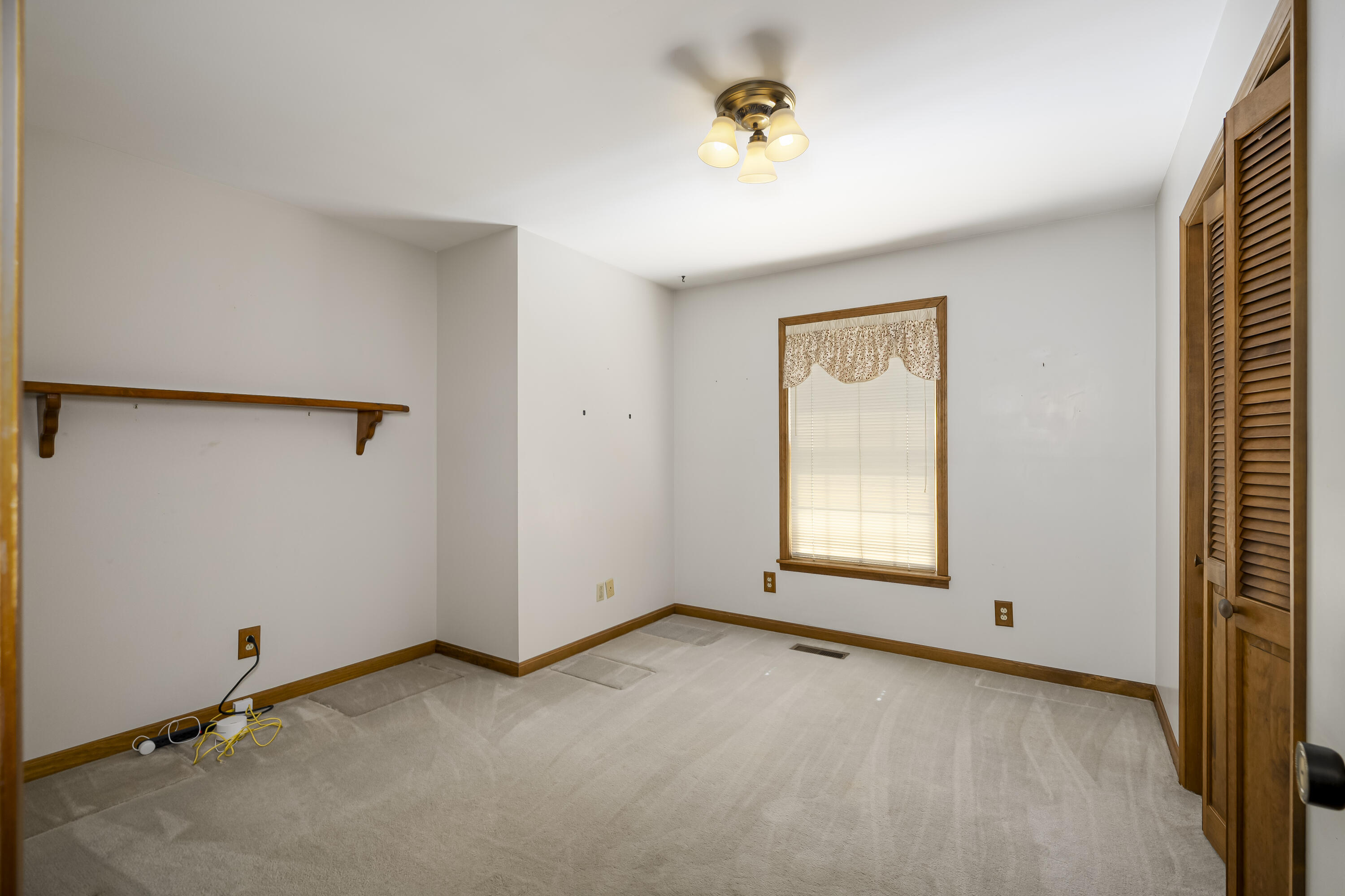 4452 Oliver Road